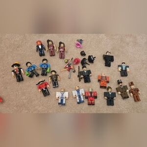 Assorted Action Figures Set